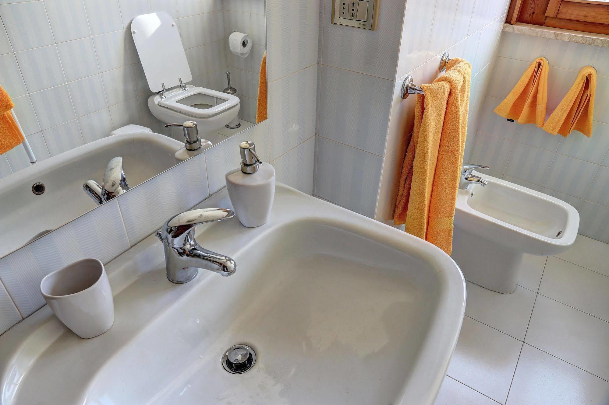 Apartment Medea Quartu Sant'Elena Bagian luar foto